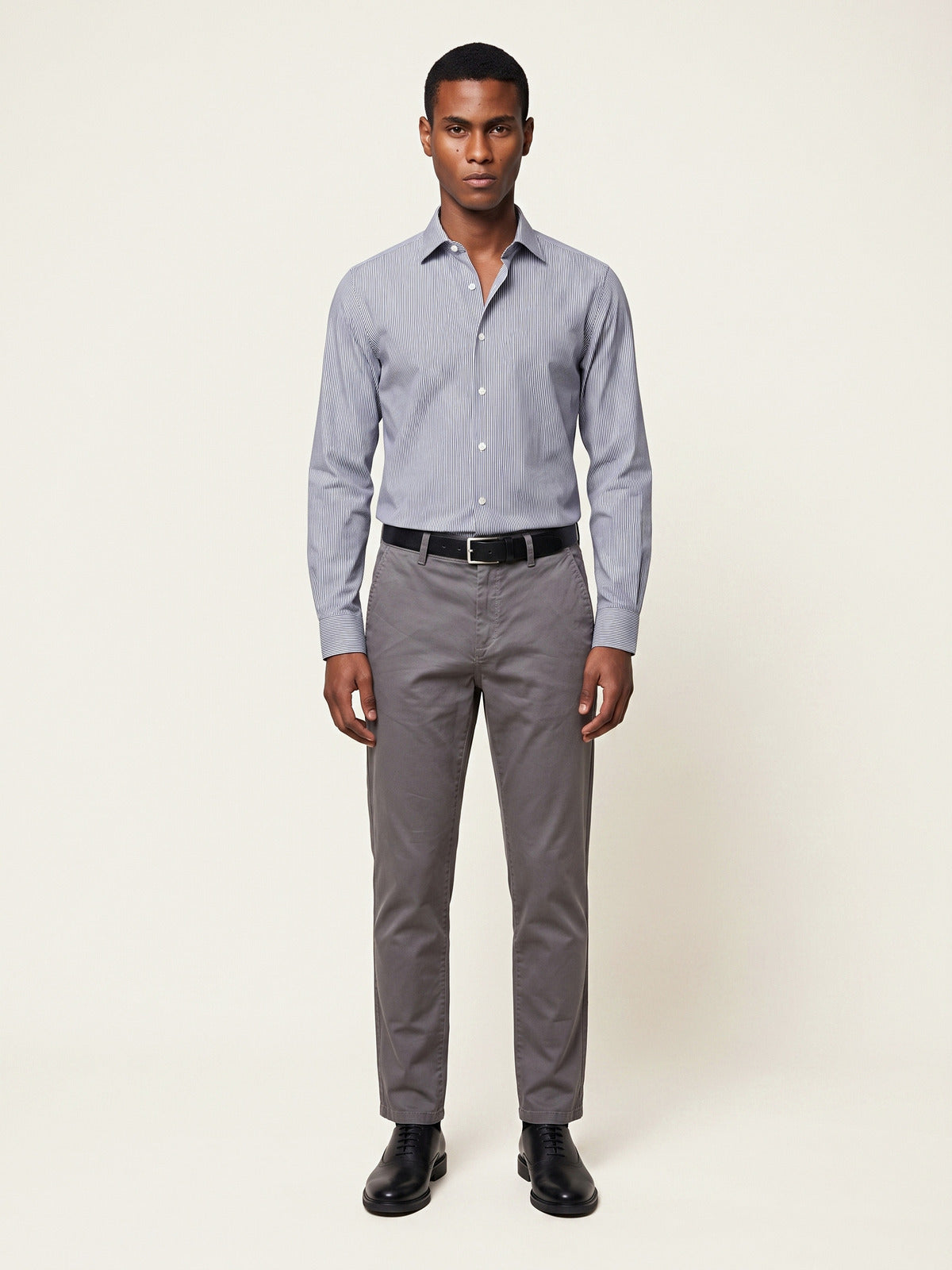 Classic Shirt, Dark Blue and White Slim, on the model