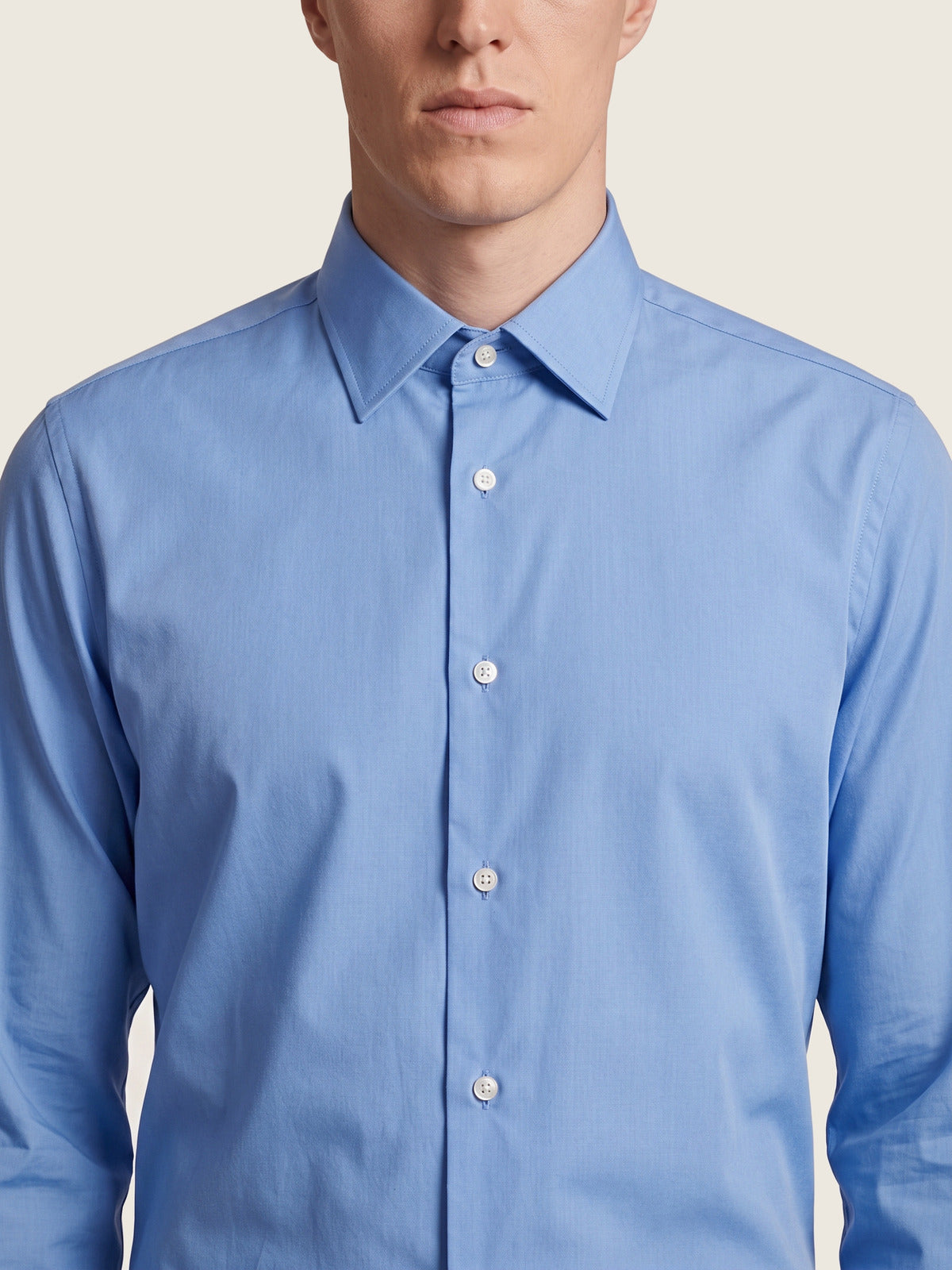 Classic Shirt, Mid Blue, the collar and placket on the model