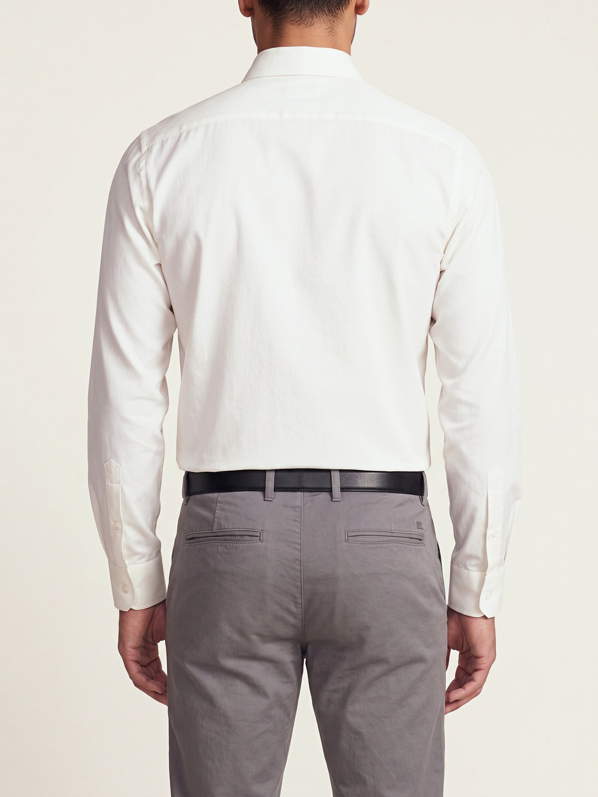 Classic Shirt, Off White Comfort, back on the model