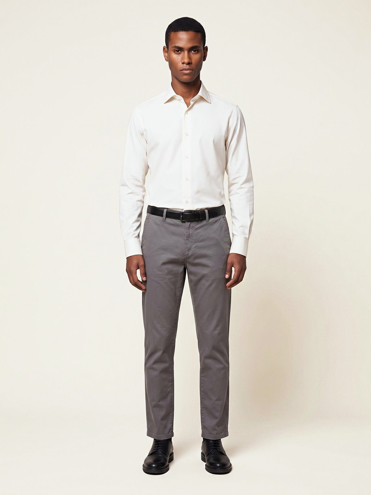 Classic Shirt, Off White Slim, on the model