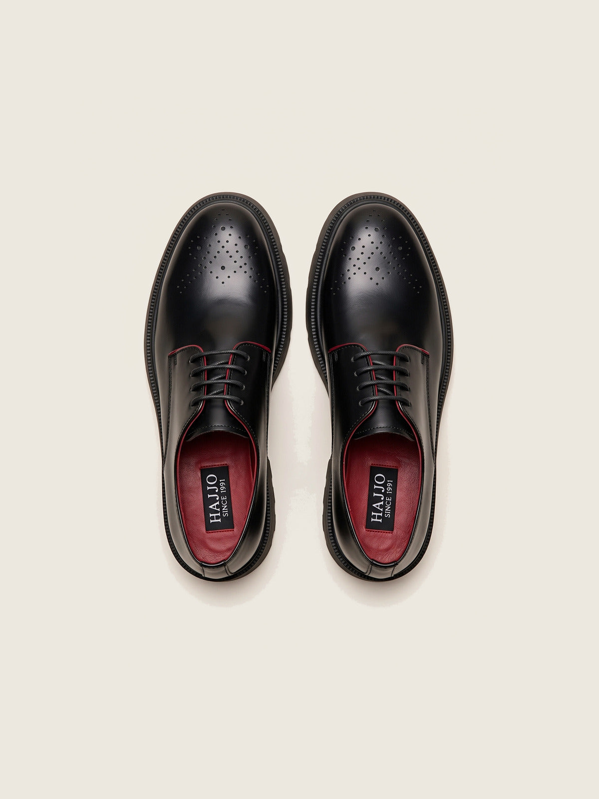 Derby, Black, the pair from above, showing the red insole