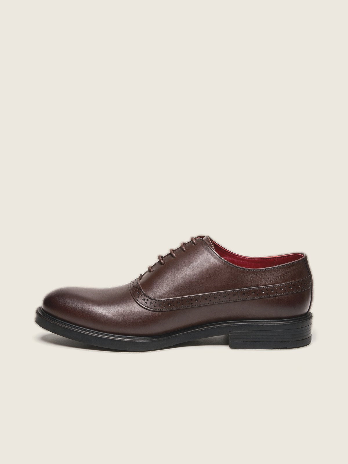Semi Brogue Oxford, Dark Brown, front view on a plain background